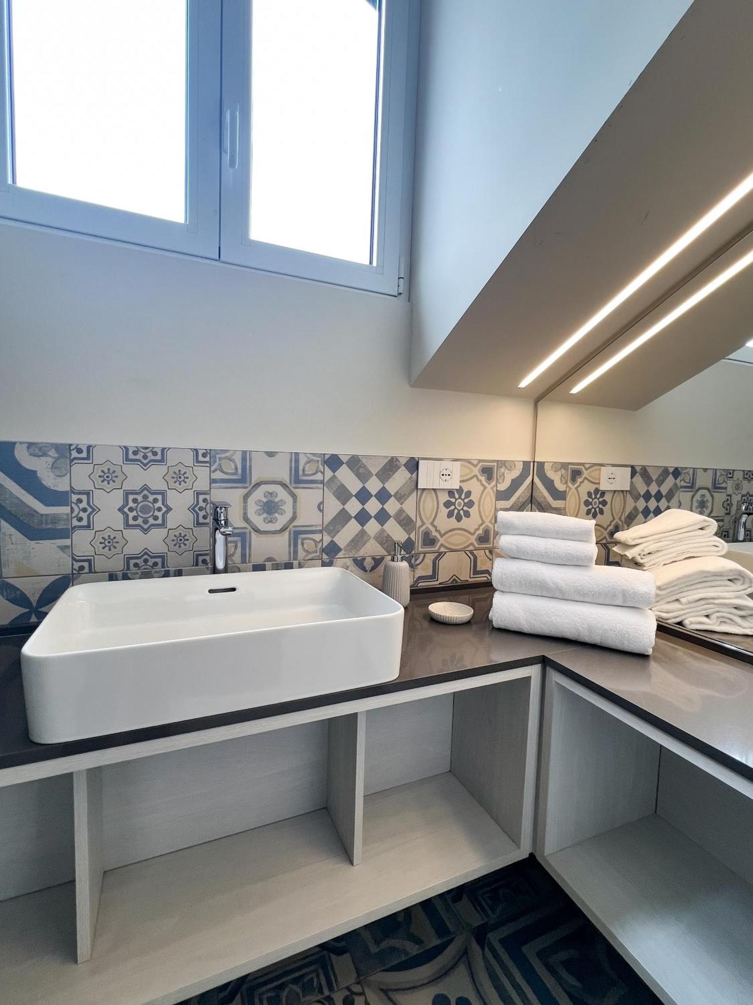 Comecasa 10 Minutes Walk From Duomo 2 Bedroom Apartment 米兰 外观 照片