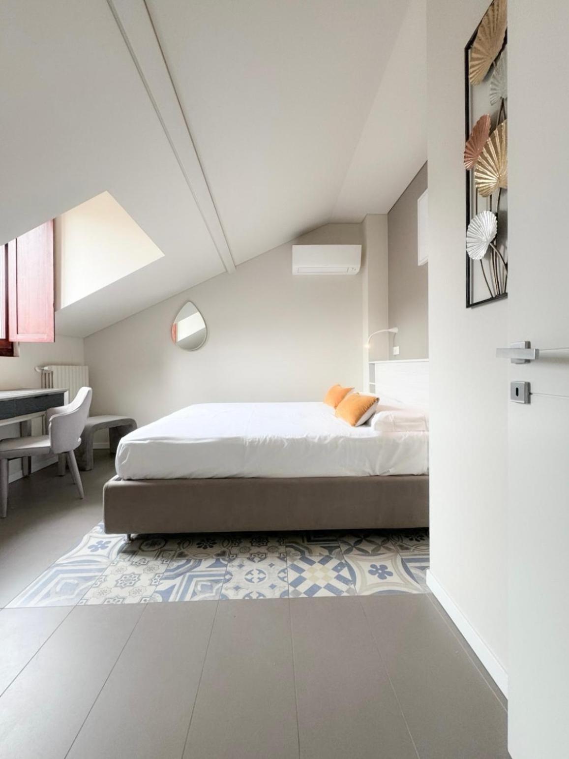 Comecasa 10 Minutes Walk From Duomo 2 Bedroom Apartment 米兰 外观 照片