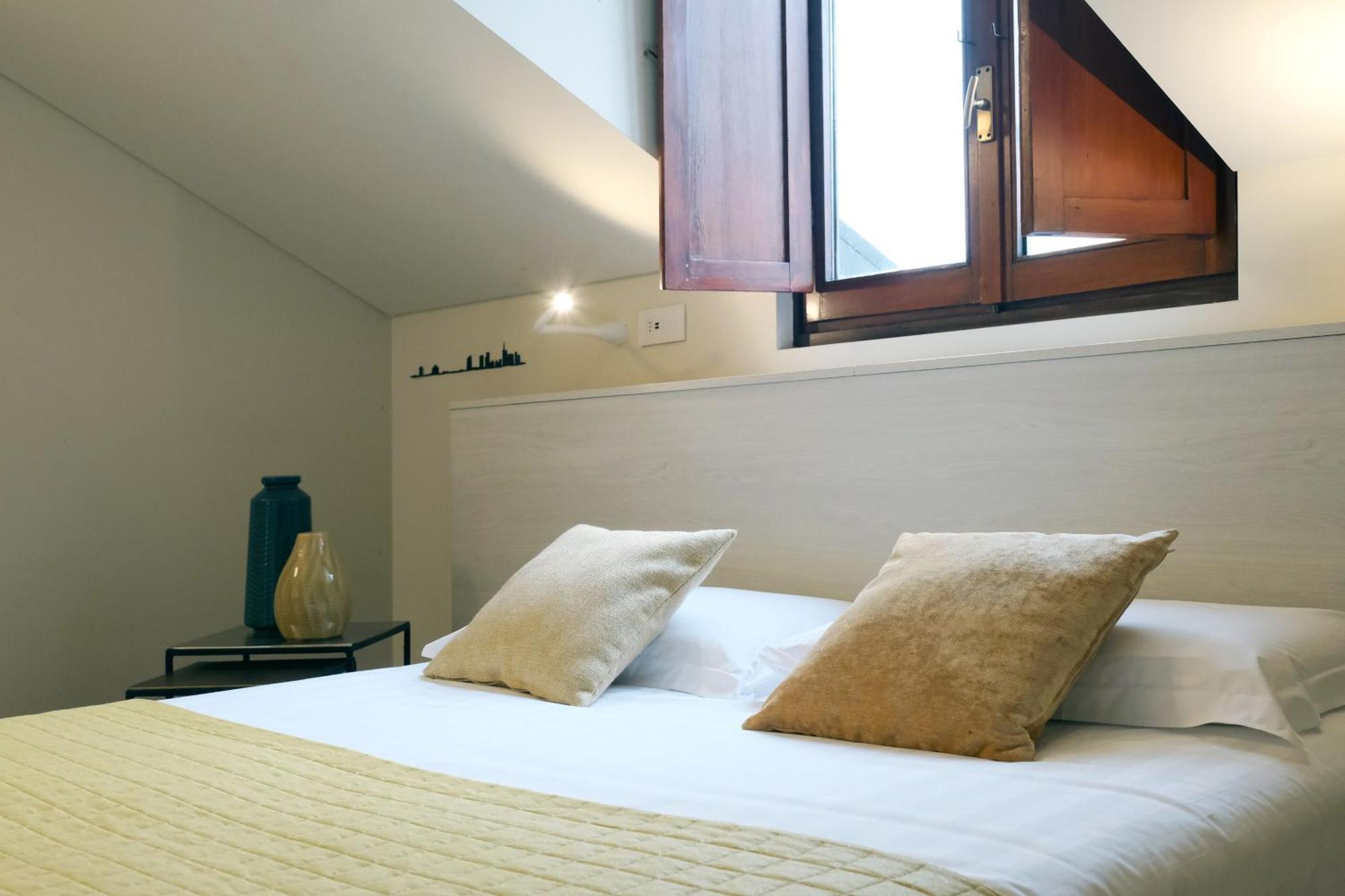 Comecasa 10 Minutes Walk From Duomo 2 Bedroom Apartment 米兰 外观 照片